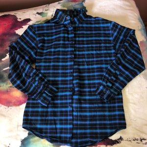 🌞(2/$15) Button Down Blue Plaid Flannel